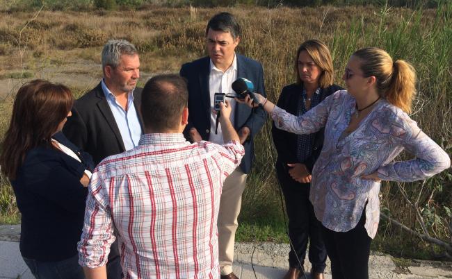 Carlos Rojas: “Tras La firma del protocolo entre el Ministerio y Acuamed, acordada en el dia de ayer, se cumplen los compromisos del gobierno de Mariano Rajoy, y las expectativas de los agricultores y regantes de la comarca”