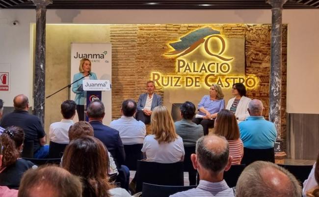 Amplio respaldo del sector pesquero y agrónomos en el primer foro organizado por el PP de Motril en la precampaña de las elecciones andaluzas