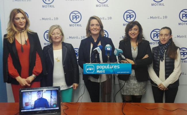 El PP conmemora el Día Internacional de la Mujer reivindicando que “el talento no tiene género, tiene mérito”. Los populares manifiestan que para construir una sociedad justa, social y económicamente desarrollada, la igualdad plena deberá alcanzarse en todos los ámbitos: en la igualdad de oportunidades, en la empleabilidad, en el acceso al mercado laboral, en la remuneración salarial, en la maternidad y en la defensa de la conciliación y corresponsabilidad en el cuidado de los hijos y las personas mayores. Este es nuestro objetivo y nuestro compromiso.