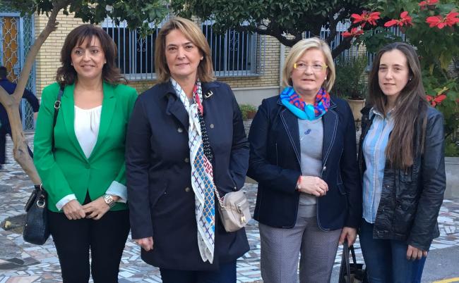 El PP lleva a pleno la defensa de la educación concertada García Chamorro ha pedido a Almón que medie don sus compañeros de la Junta de Andalucía para que no se elimine la línea del centro educativo motrileño del Santo Rosario y ha calificado de “improvisada y carente de dialogo” esta actuación que lo único que hace es generar problemas donde no los hay. “Son muchas las familias, menores y docentes a los que les afecta esta medida en nuestro municipio y la Junta de Andalucía debe de rectificar”