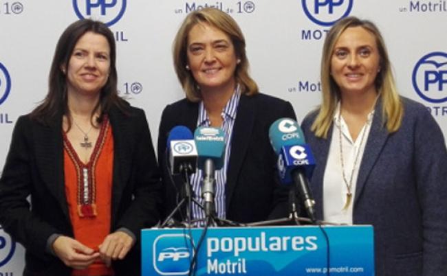 El PP pide a Almón y al PSOE “soluciones urgentes” para el transporte de adaptado del colegio Luís Pastor Los populares muestran su preocupación por la situación de los escolares y familiares del transporte adaptado del Colegio Luis Pastor, que cinco meses de ponerse en marcha el servicio los problemas persisten y el PSOE de la Junta de Andalucía y Almón “miran hacia otro lado”.