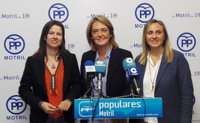 El PP reprocha que para la Junta de Andalucía “Motril no existe en sus presupuestos” El Partido Popular ha presentado enmiendas al presupuesto de la Junta de Andalucía para que incluya partidas económicas para poner en marcha la segunda fase de la Ronda Sur, la ampliación del Colegio Cardenal Belluga, la ampliación y dotación de nuevas especialidades en nuestro hospital o la rehabilitación de la Fábrica del Pilar, así como para la ampliación palacio de justicia o la puesta en marcha de la Escuela de Hostelería, inversiones importantísimas para generar empleo y riqueza en Motril y la costa
