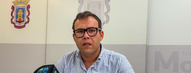 El portavoz popular, Juan Fernando Hernández, insta al PSOE motrileño a trasladar sus reivindicaciones al Ejecutivo central para permitir bonificaciones en la tasa de residuos a autónomos y empresarios.